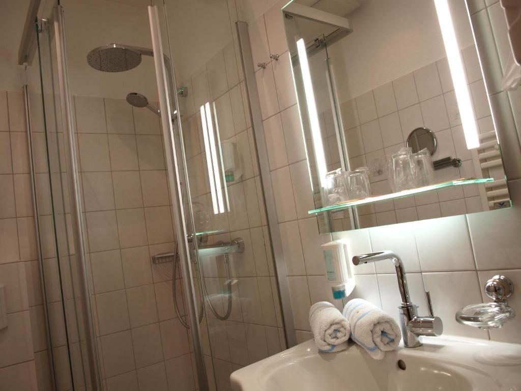 Hotel Ostfriesland garni Norden Rum bild